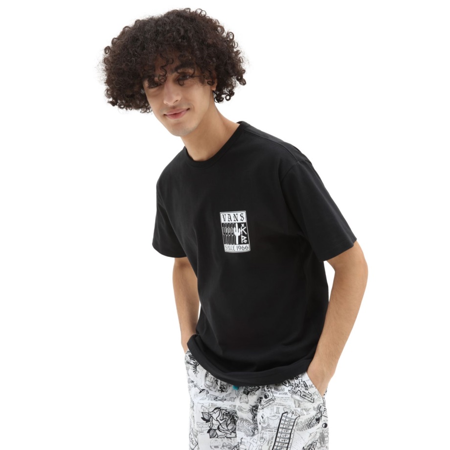 Camiseta Preta Vans Kevin Peraza Fora Da Parede