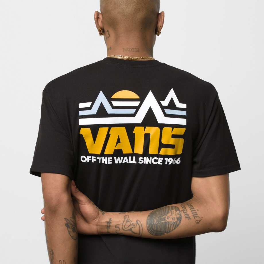 Mt. Camiseta Vans Preta