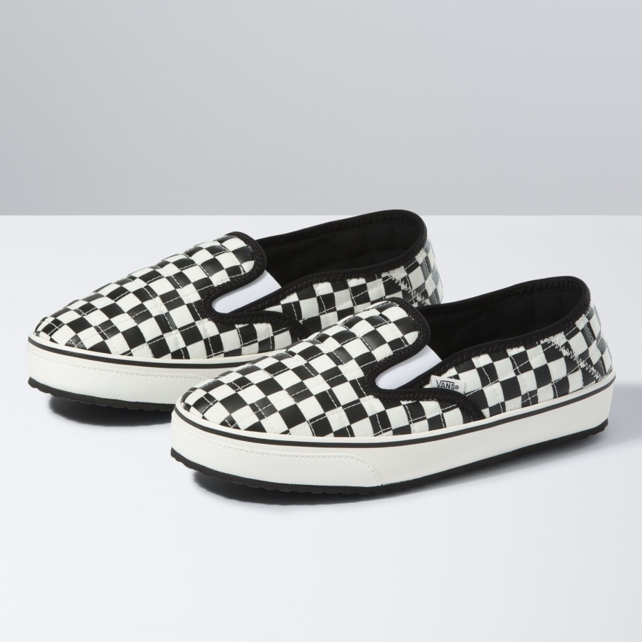 Vans Checkerboard Slip-er 2 Preto Clássico Branco